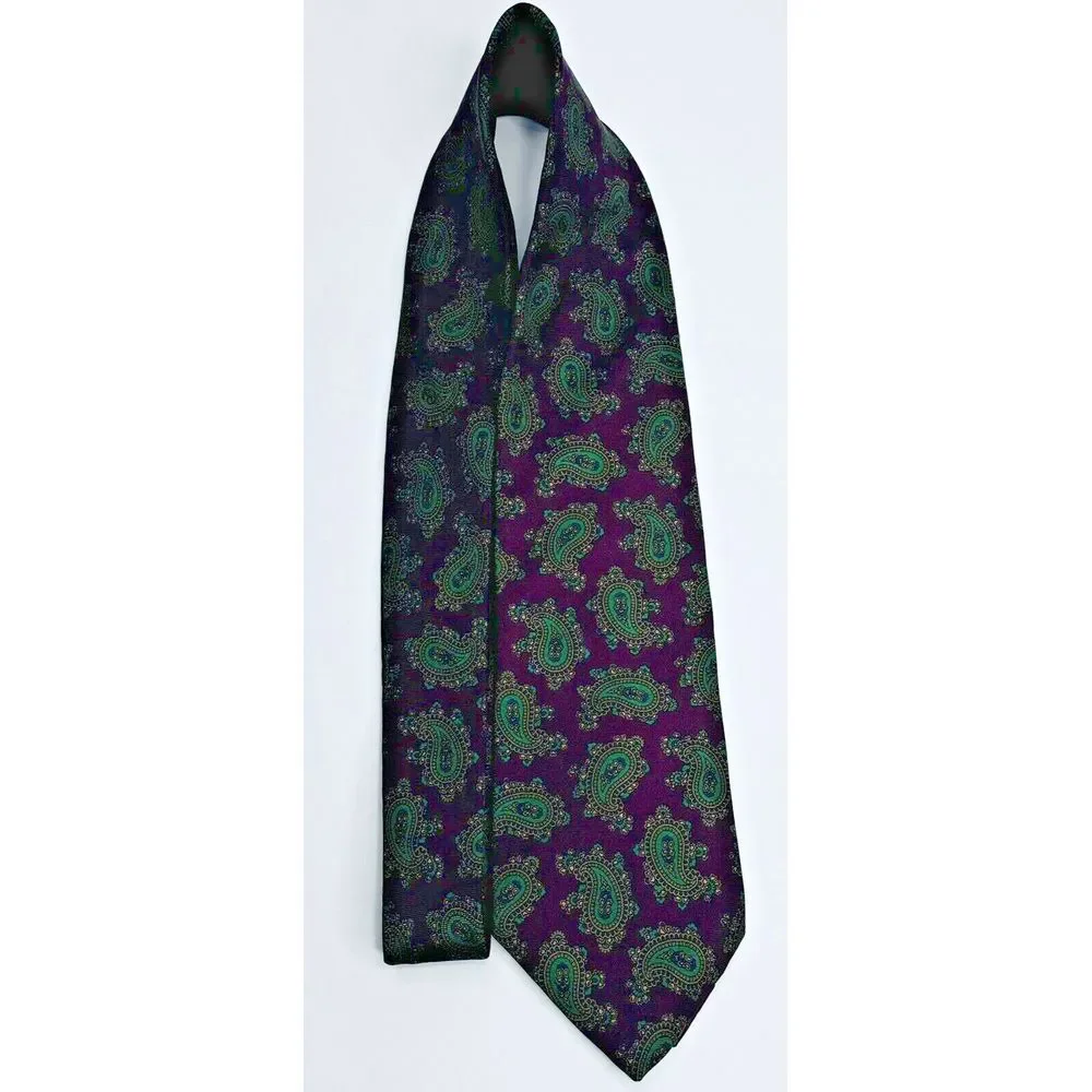 Rooster 100% Silk Tie Burgundy Green Paisley West End Collection 59